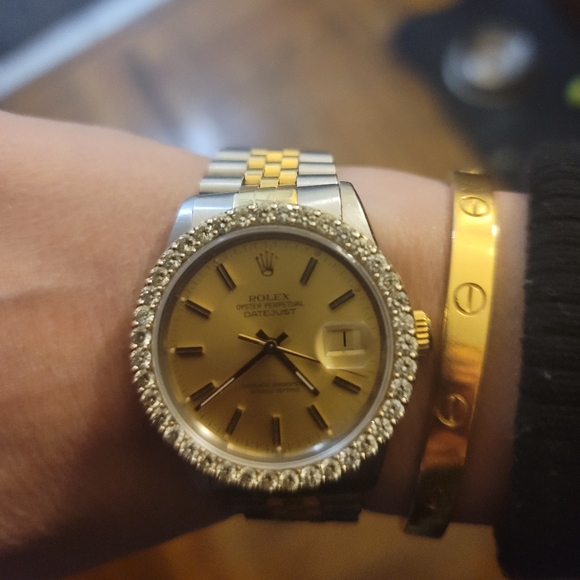 Rolex 36mm with diamond bazel - Picture 14 of 17